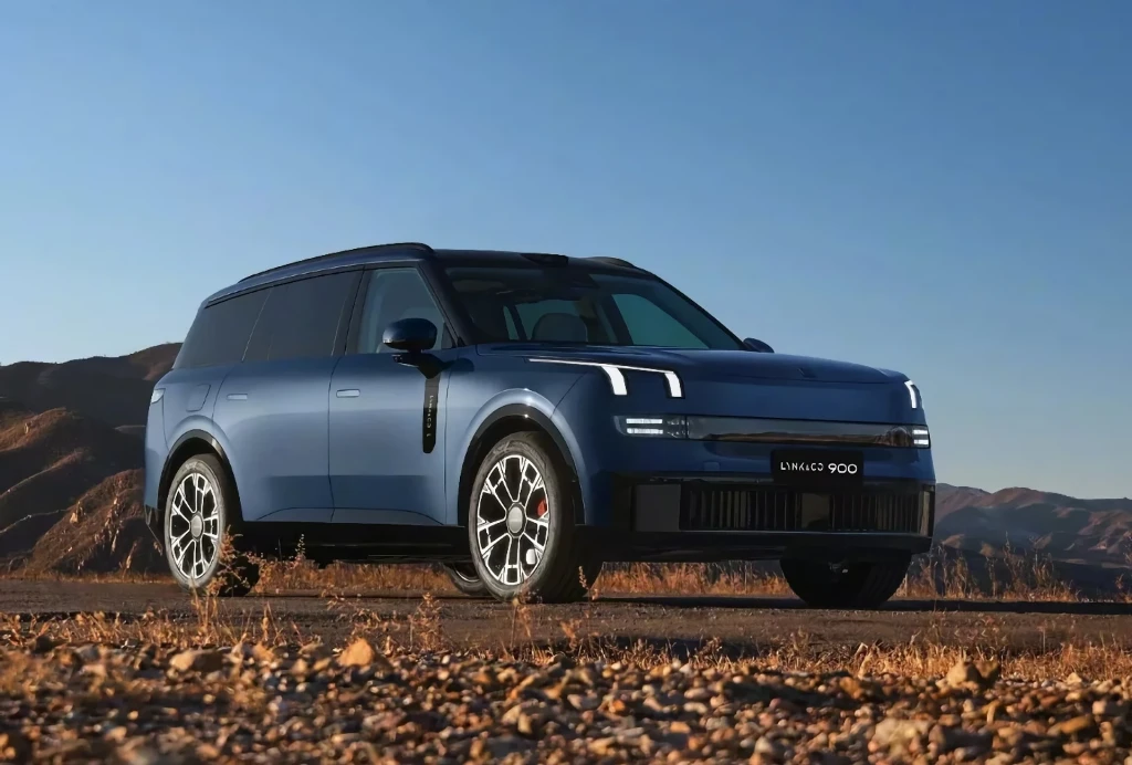 Lynk & Co 900 Lynk & Co 900