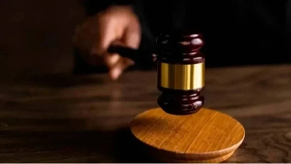 Суд відмовив ФОП у скасуванні штрафу на 4,8 млн грн за розміщення реклами нелегальних онлайн-казино на сайті Finprom